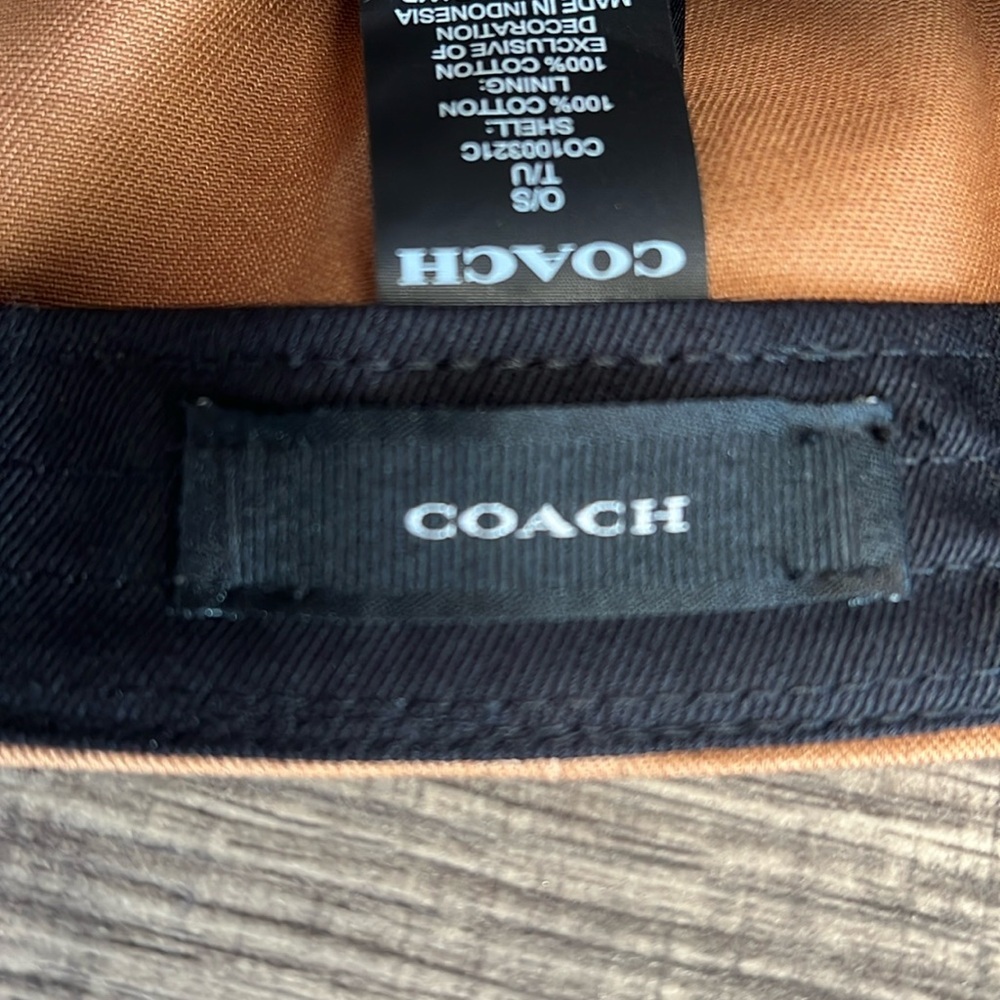 ✨Coach in Light Saddle Embroidered Logo Baseball Cap - Picture 2 of 9